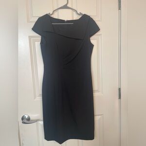 Tahari  Arthur Levine Elegant Black Dress Business Wear Size 8